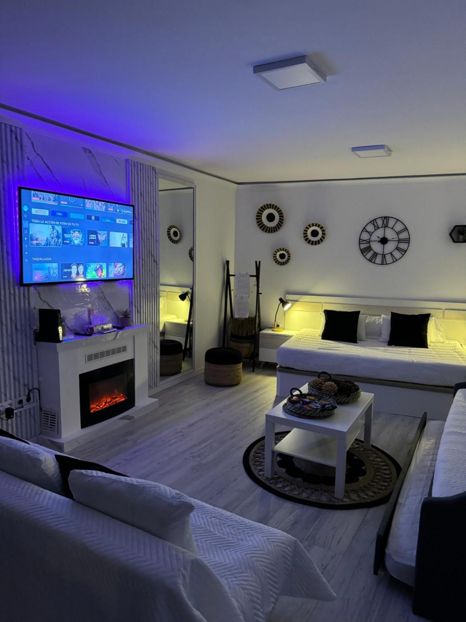 Madrid Centro Suite Vanguardista Exterior photo